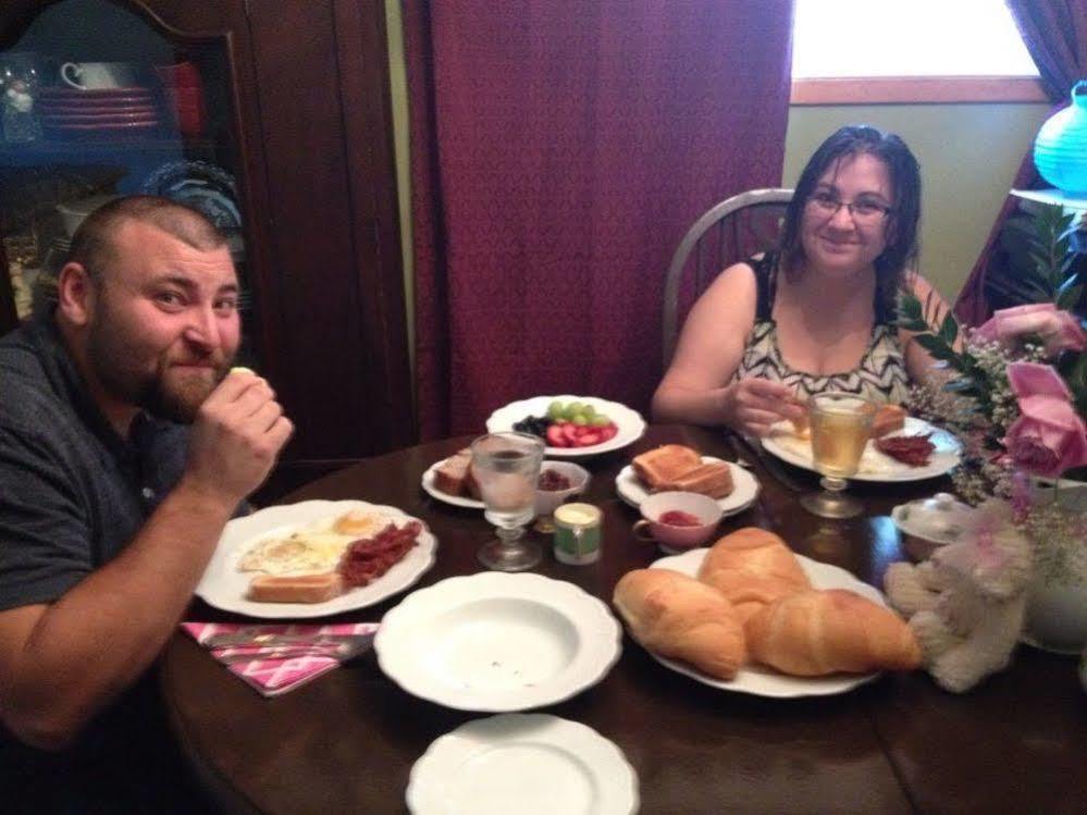 Emily'S Place B&B Creemore Екстериор снимка